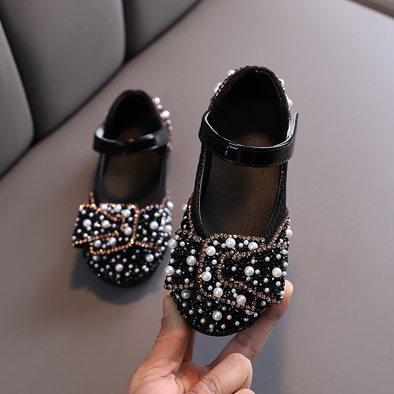 Conyson Fashion Summer Performance Soft Girl Cheap New Design Shoes Pearl Rhinestones Shining Bow Kids Princess Girls Shoes