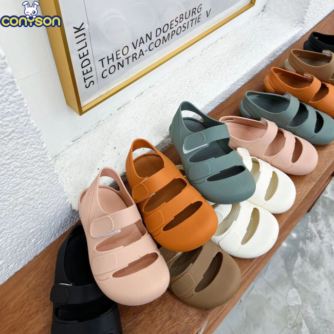Conyson Wholesale Hot Summer New Baby Children 2023 Kids Shoes Designer Slippers Unisex Pvc Beach Light Weight Kids Sandals