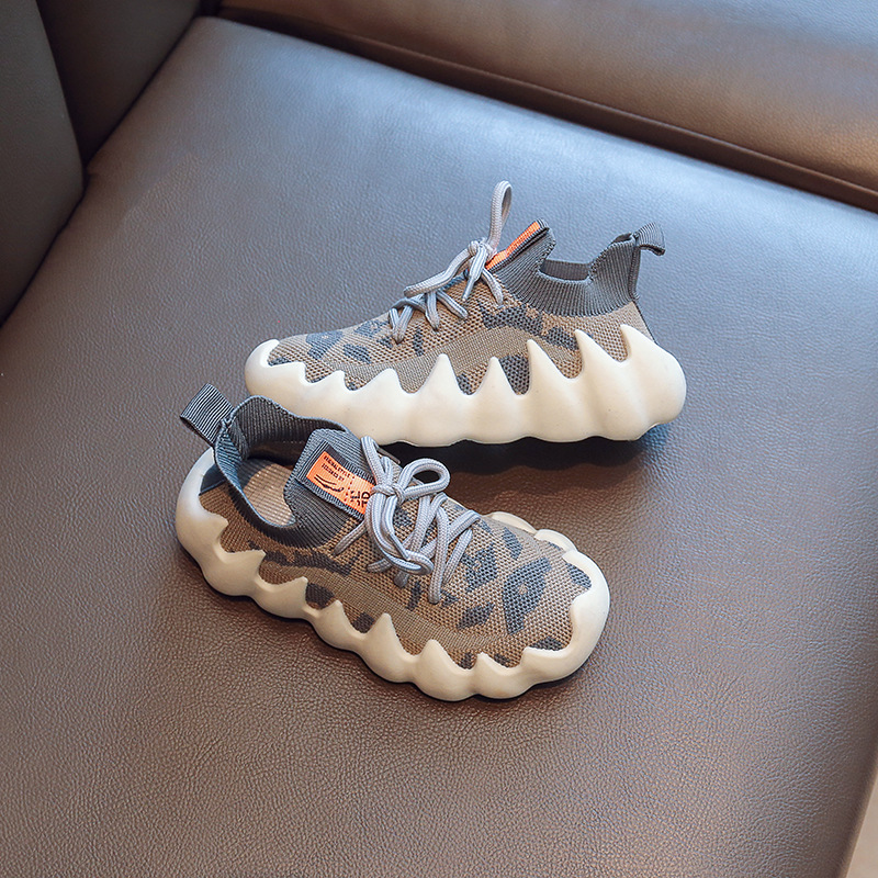 Conyson New Style wholesale High Quality Outdoor Korean Sneakers School Flexible Running Light Sports Flat Organizer Kids Shoes