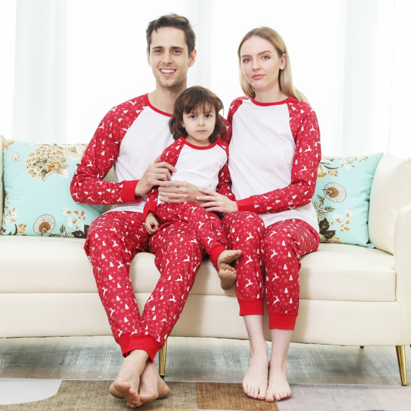 Popular Family Parent-child Outfit Autumn Winter Parent-child Pajamas Set Cute Print Long Sleeve Pajamas Set