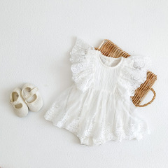 Conyson Wholesale Latest Design Summer Fluffy Lace Embroidery Boutique Flowers White Lace infant clothing Baby girls romper
