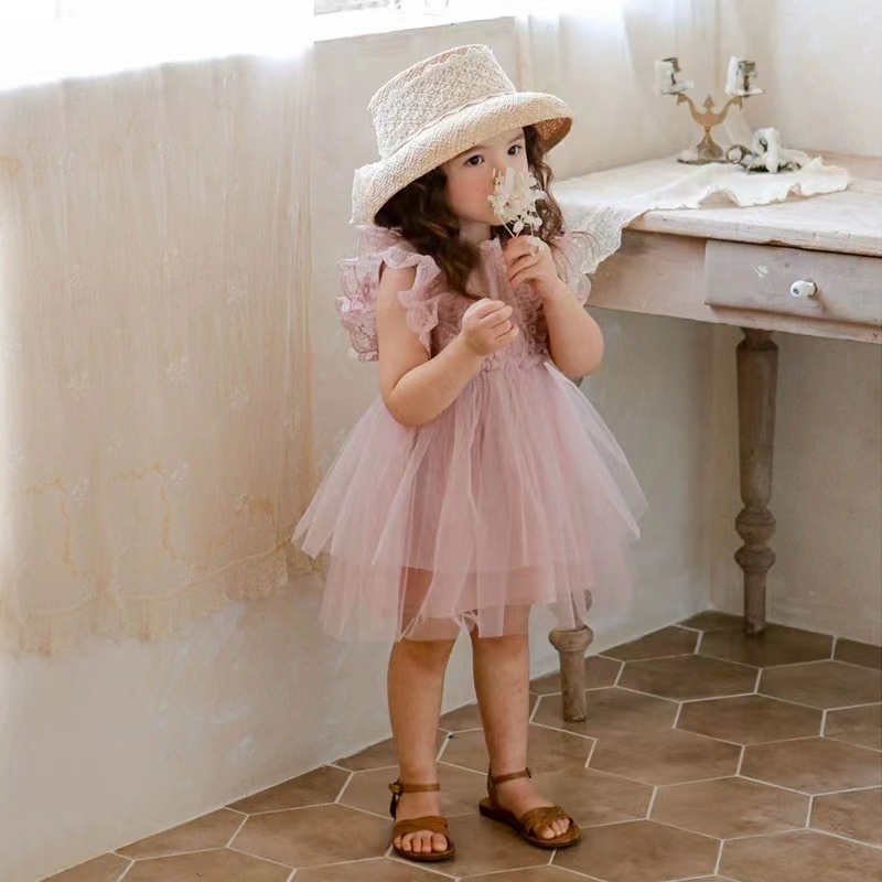 Conyson Hot Wholesale Summer Cotton Sleeveless Korean Style Shirring Design 3-8 Years Kids Clothing Girls Lace Tulle Dresses