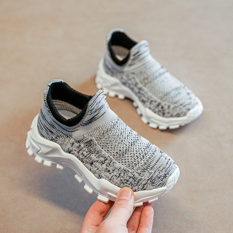 Conyson High Quality Fashion Unisex wholesale Outdoor Sport Rubber Unisex Anti-proof Light Flexible Designer Running Kids Shoes