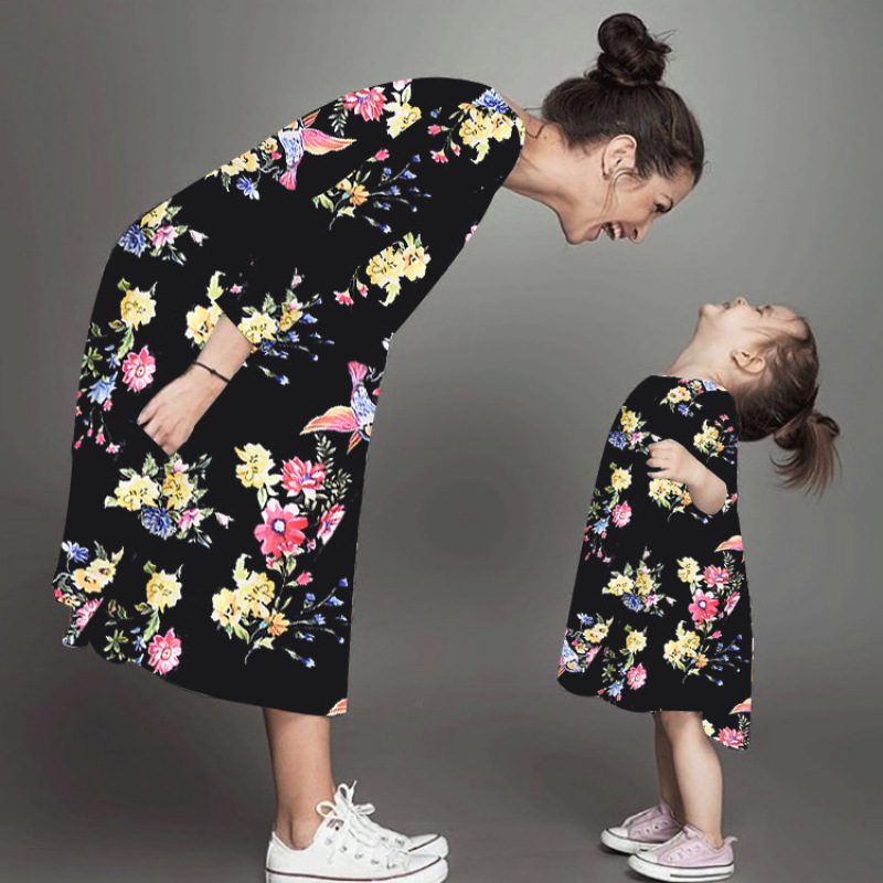 Conyson fashion boutique Cotton Little Girls Mommy And ME long sleeve print flowers Dress Family Parent-Child Clothing
