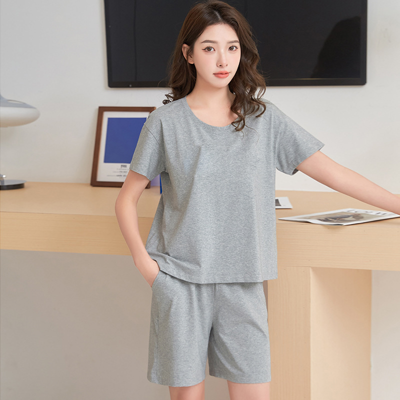 hot sale fashion summer Custom logo Made outdoor casual women solid cotton suit clothes two-piece adult t-shirt clothing Set