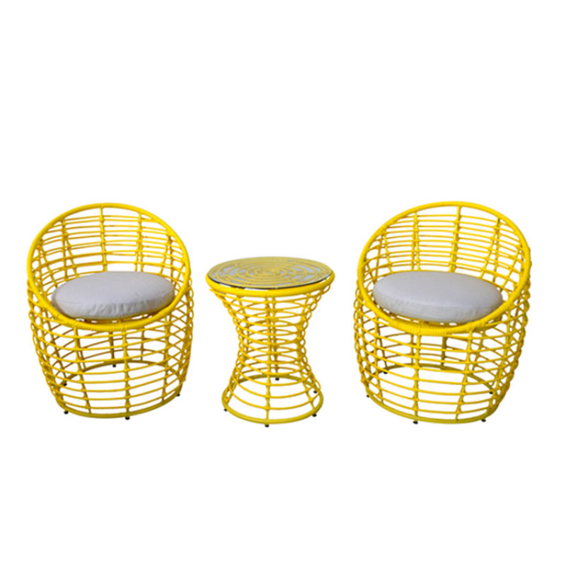 Modern Metal Frame Kitchen Wicker Chair Counter Bistro Rattan Bar Stool Plastic Woven Chair for Outdoor Use Garden Chair