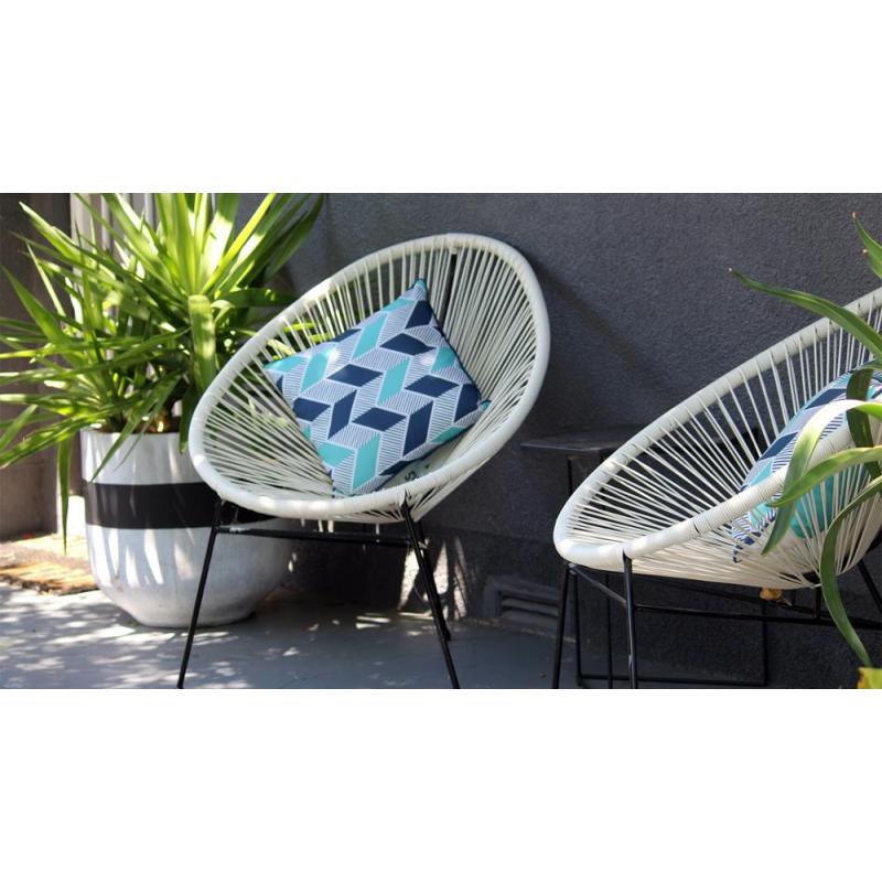 Classical 3 piece metal frame acapulco bistro set,PE rattan hand Waved Cafe  table and chairs set for cafes and restaurants