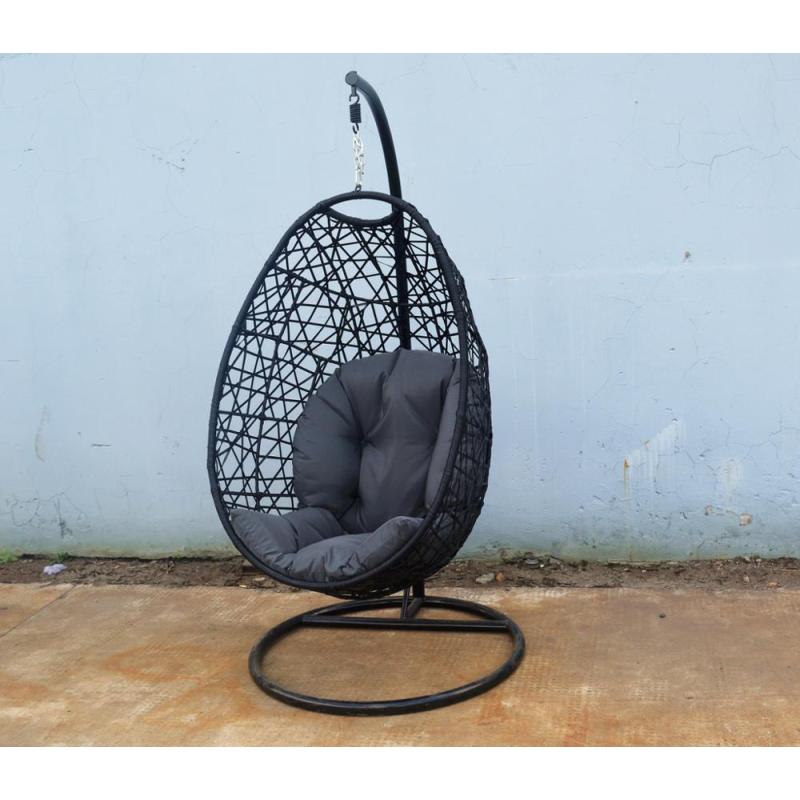 Outdoor ovaling wicker hanging swing egg chair
