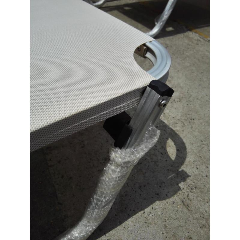 YOHO Hot sale Outdoor Leisure Stackable sunbed Folding Metal Aluminium Sun Loungers For Swimming Pool