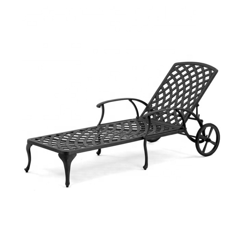 Cast aluminum chaise sun lounge chair