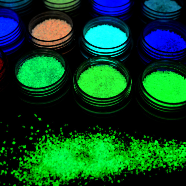 luminescent glow in the dark pigment for nail polish plastics resin