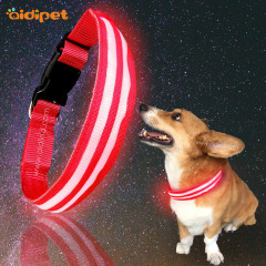 Collier de chien de mode en gros allument le collier de chien conduit colliers de chien à double fibre optique