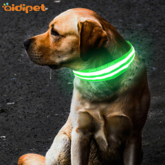 Collar De Perro LED-Nylon-Hundehalsbänder leuchten im Freien USB wiederaufladbar Sicherheit im Dunkeln Haustierhalsband mit LED