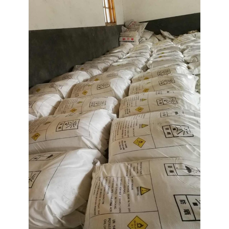 buy high quality 99.7 potassium chlorate kclo3 with best harga kclo3 clorato de potasio