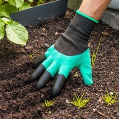 Yard Work Latex Garden Gloves for Digging Plants Creative Garden Gloves with Claws for Sale