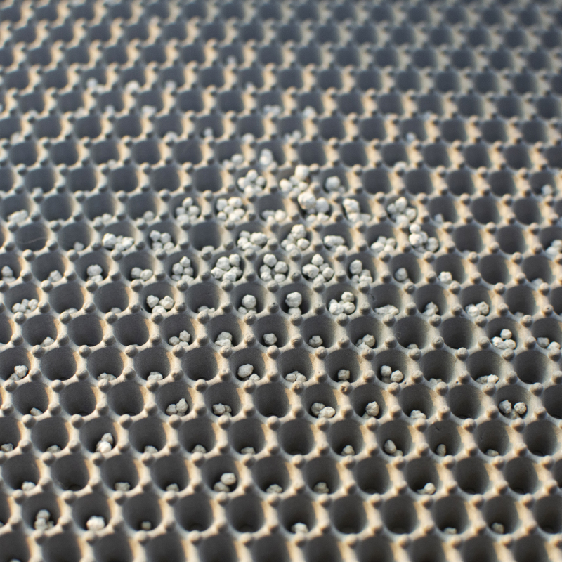 wholesale manufacturer washable large doublelayer EVA material waterproof cat litter mat