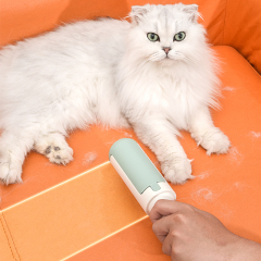 Manufacturer wholesale portable pet hair remover roller green red