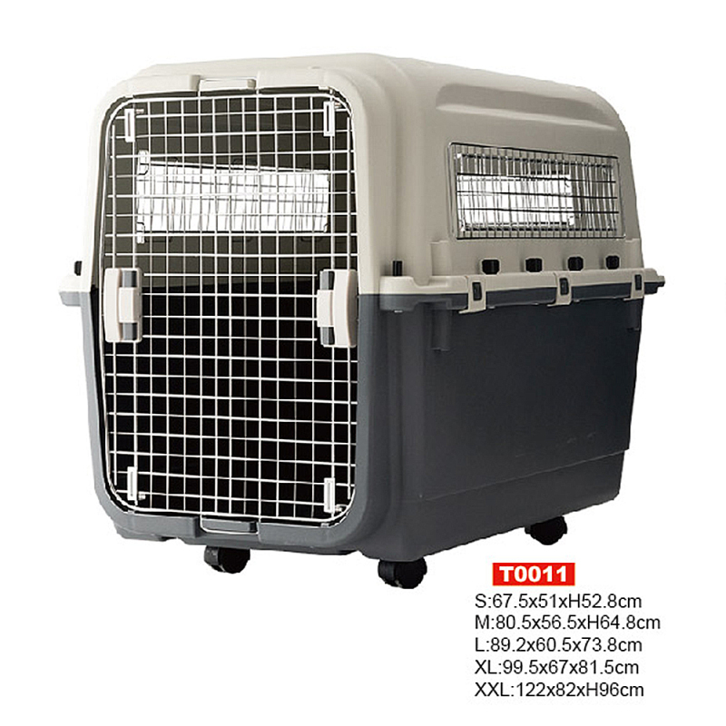 Manufacturer Wholesale Travel Portable Plastic Pet Dog Carrier