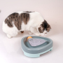 Manufacturer wholesale electric ABS cat triangle turntable toy
