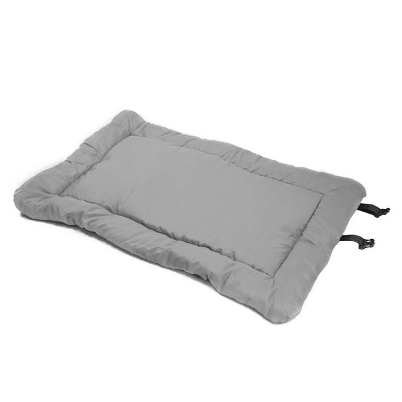 Manufacturer wholesale outdoor waterproof foldable portable carrier dog mat