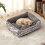 Manufacturer Wholesale Custom Logo Plush Comfortable Cat Dog Bed Calming