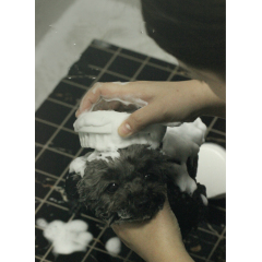 Manufacturer wholesale pink blue white grooming dog bath brush