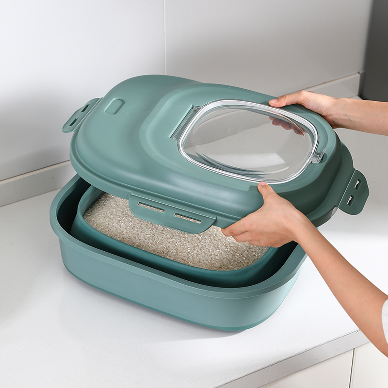 Manufacturer wholesale foldable portable dog pet food storage container with wheel