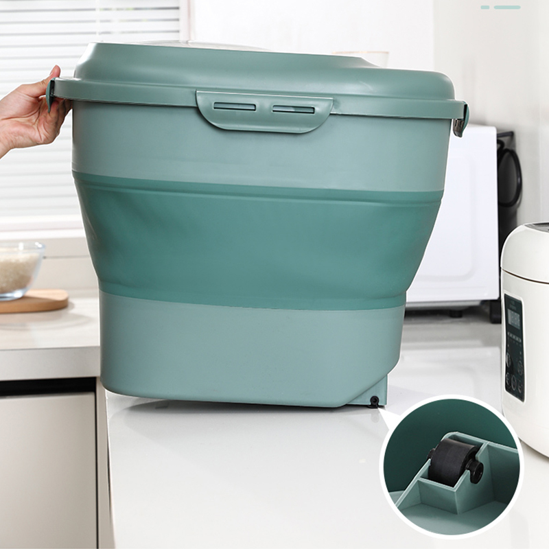 Manufacturer wholesale foldable portable dog pet food storage container with wheel