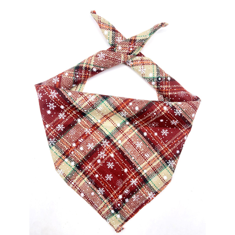 Manufacturer wholesale plaid snow pattern dog bandana christmas design