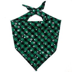 Manufacturer wholesale plaid snow pattern dog bandana christmas design
