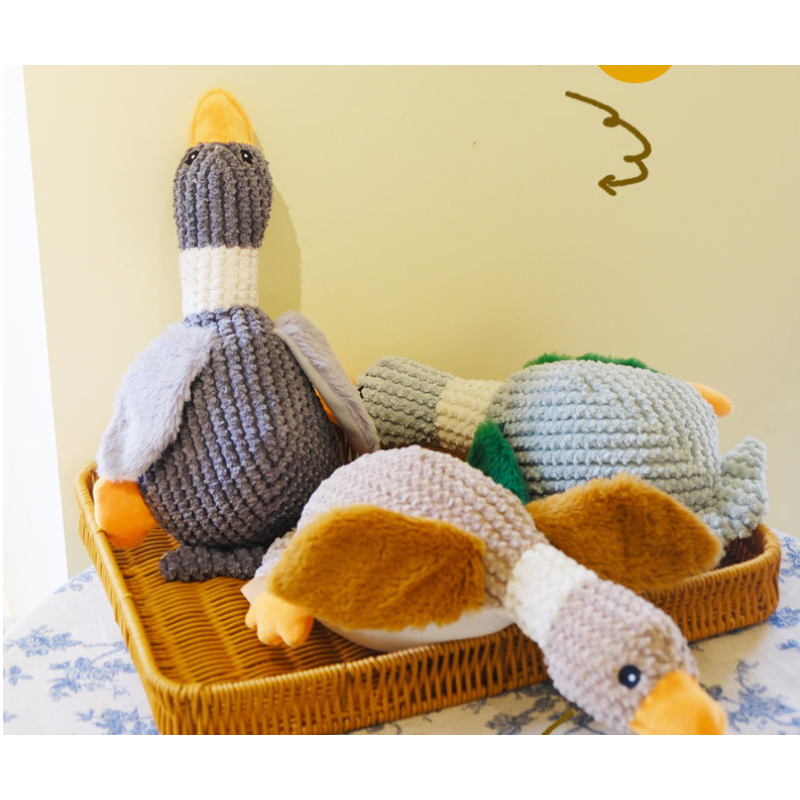 Wholesale Cute Duck Design Squeaky Chew Dog Plush Toy