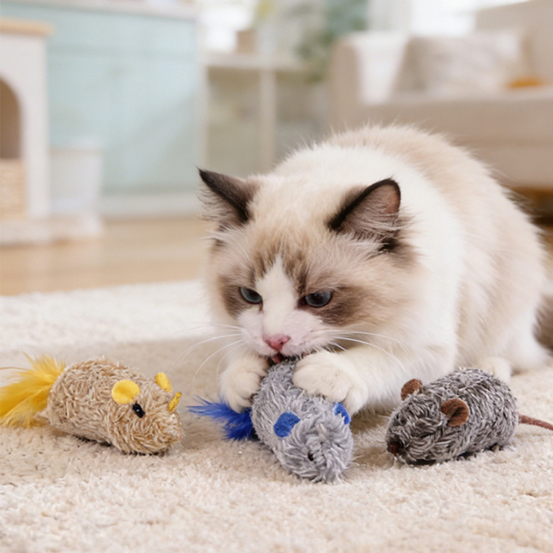 Wholesale Cute Fur Feather Squeaky Cat Mouse Toy