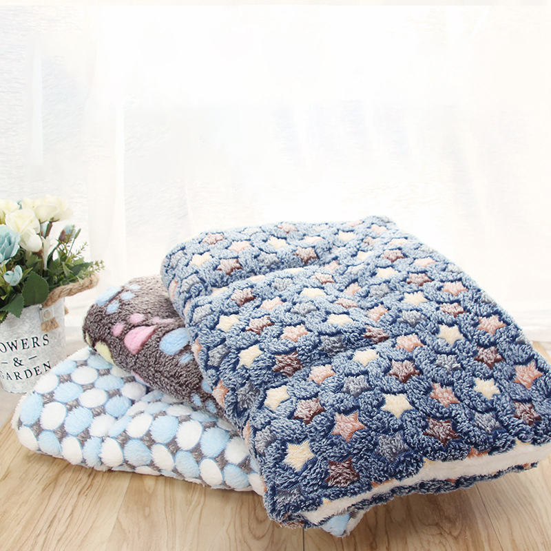 Manufacturer wholesale multi-design soft plush dog blanket