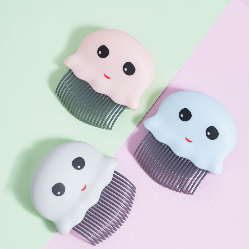 Manufacturer wholesale cute design cheap cat comb plastic