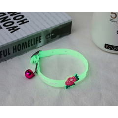 Manufacturer wholesale silicone adjustable multi pattern night reflected cat dog illuminated collar with bell