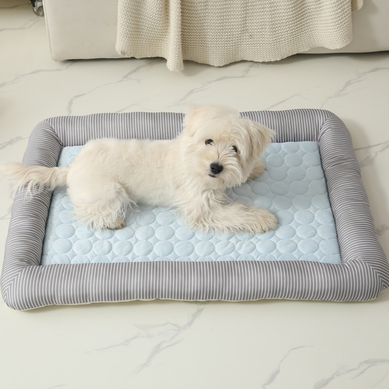 Wholesale Custom Logo Pet Product Cooling Ice Silk Anti-slip Cat Dog Mat