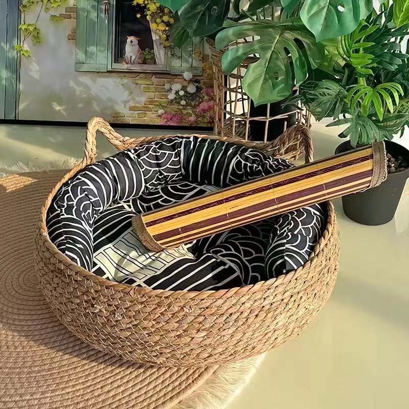 Wholesale Modern Eco Friendly Warm Comfortable Straw Bed for Cats