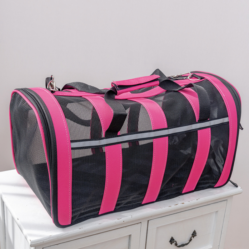 Manufacturer wholesale portable outdoor breathable dog carrier bag