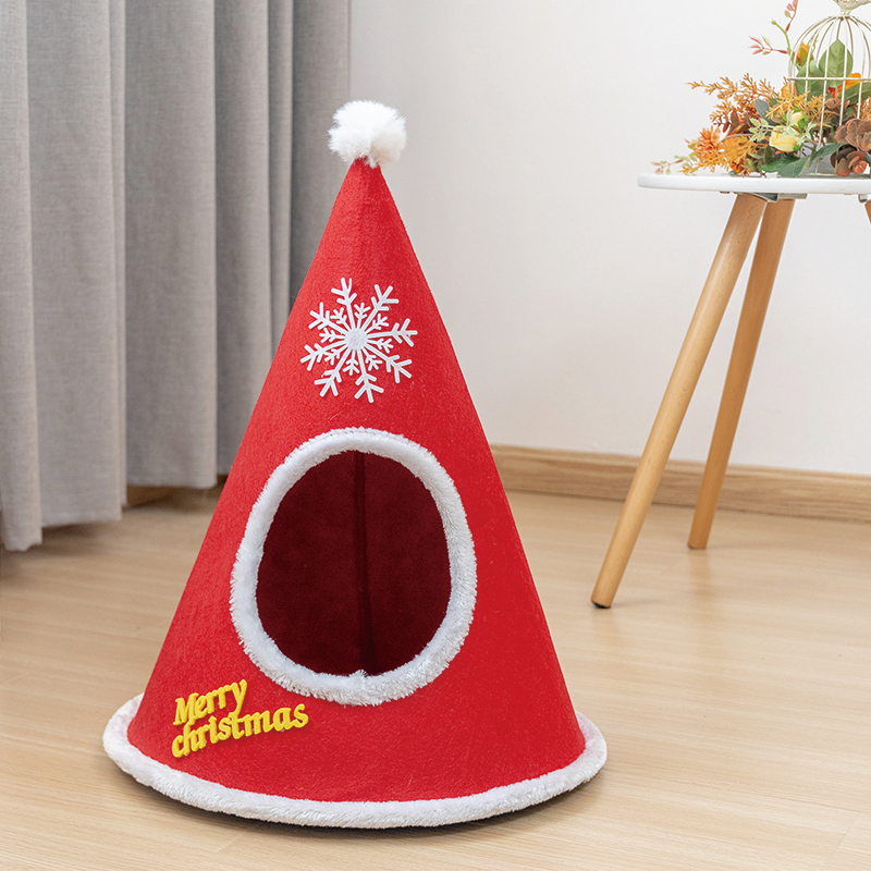 Manufacturer wholesale felt hat shape triangle cat bed christmas