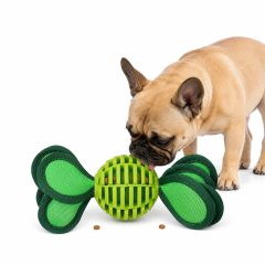 Wholesale TPU Ball Squeaky Feeder Pet Product Dog Chew Toy