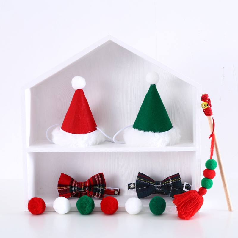 Manufacturer wholesale christmas hat bandana teaser cat ball toys set