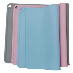 Manufacturer wholesale silicone blue pink grey love shape dog pet feeding mat