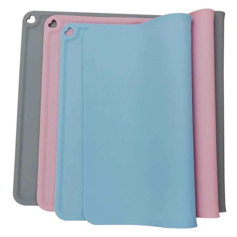 Manufacturer wholesale silicone blue pink grey love shape dog pet feeding mat