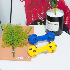 Manufacturer wholesale yellow blue dumbbell chew squeaky pet dog toys vinyl