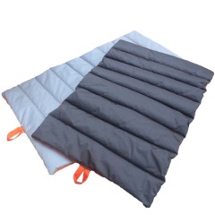 Manufacturer Wholesale Foldable Portable Outdoor Waterproof Dog Pet Cushion