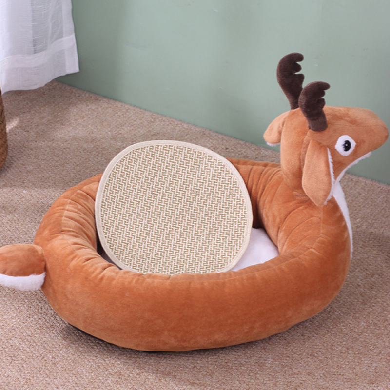 Wholesale Soft Short Plush Cute Deer Design Small Dog Cat Beds for Indoor Cats