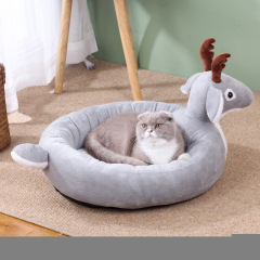 Wholesale Soft Short Plush Cute Deer Design Small Dog Cat Beds for Indoor Cats