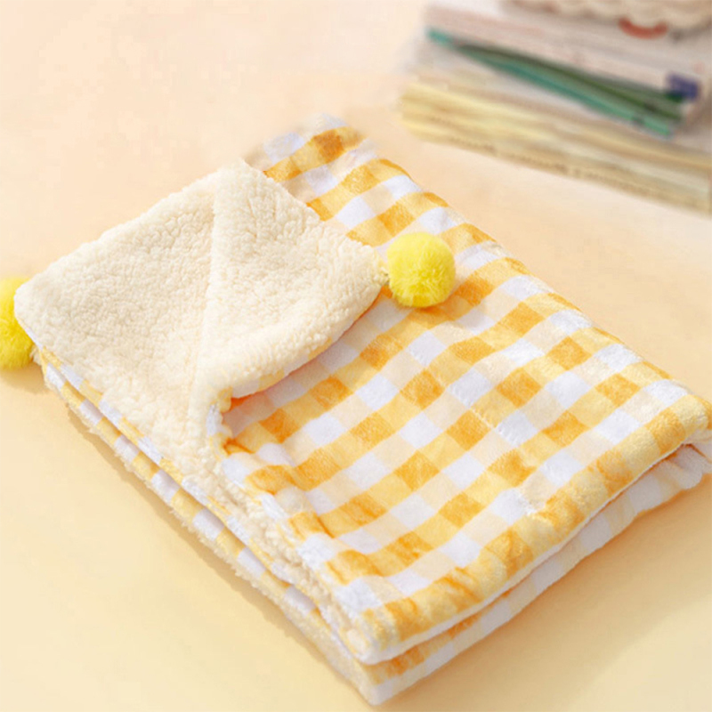 Manufacturer Wholesale Thick Warm Soft Plush Cat Dog Blanket