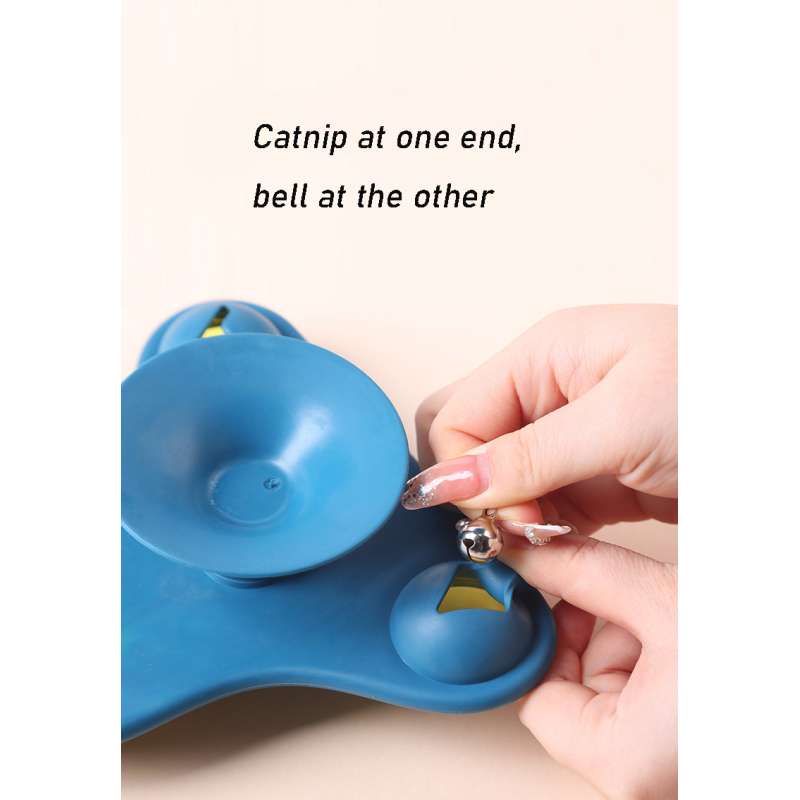 Manufacturer wholesale plane shape rotating catnip bell dog cat feeder toys