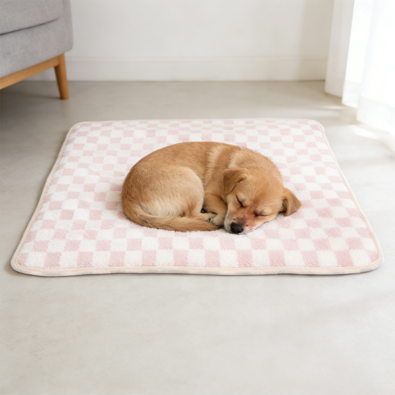 Manufacturer Wholesale Plaid Warm Soft Plush Cat Dog Pet Blanket